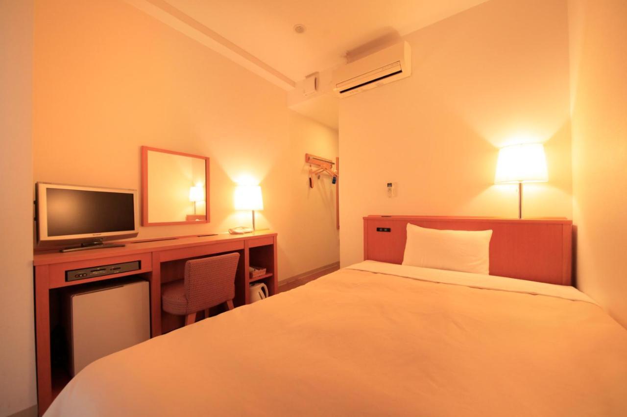 Hotel Green Core Цутиура Экстерьер фото